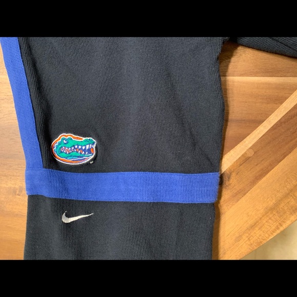 Nike University of Florida Gators Logo Intensity Waffle Pullover 🐊 - Picture 3 of 13